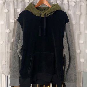 American Eagle Sweatshirt